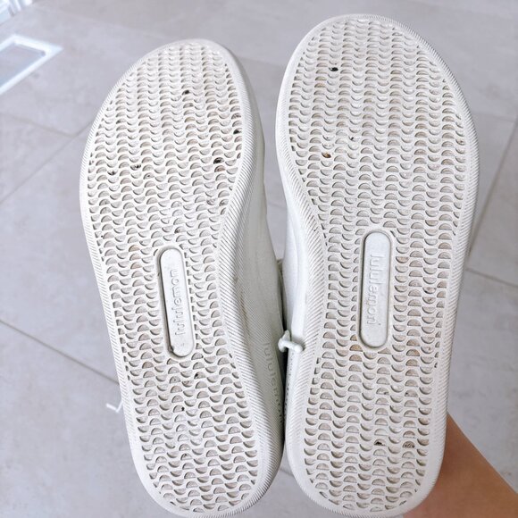 90% NEW LULULEMON WOMENS CITYVERSE SNEAKER SIZE 7 - Picture 3 of 5